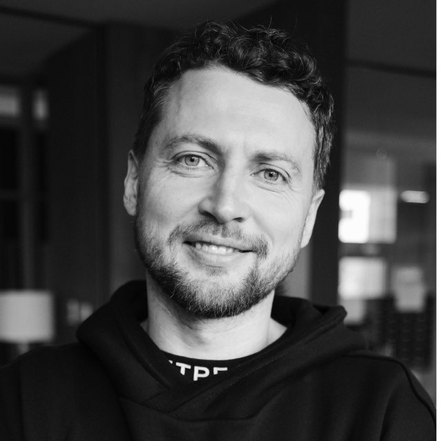 Артем Бородатюк